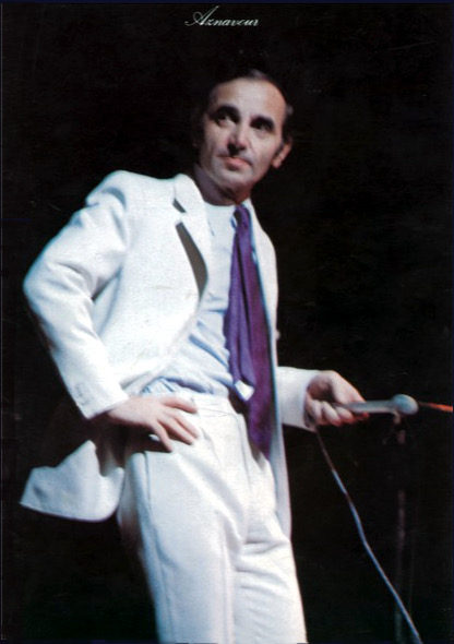 Charles Aznavour programme tournée Japon 1975