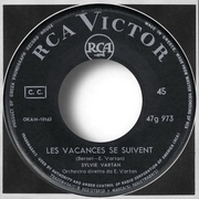 Sylvie Vartan SP  Grèce  "Les vacances se suivent"  47G 973 Ⓟ 1963