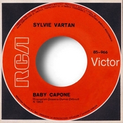 Sylvie Vartan SP Pérou "Baby Capone" (en italien)  RCA  85-966 Ⓟ 1968