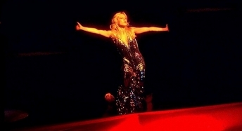 Sylvie Vartan in a gold lame by Yves Saint Laurent, live at the Olympia in 1972