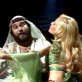 Sylvie Vartan, "Danse du ventre"  23 juin 1973 dans le "Top à Sylvie et Johnny" de Maritie et Gilbert Carpentier