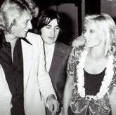 Serge Lama, Johnny Hallyday et Sylvie Vartan lors de l'anniversaire de Johnny Hallyday  15 juin 1979