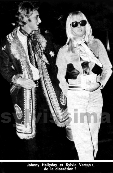Sylvie Vartan et Johnny Hallyday, Le Bourget, 23 février 1968, Ciné Revue